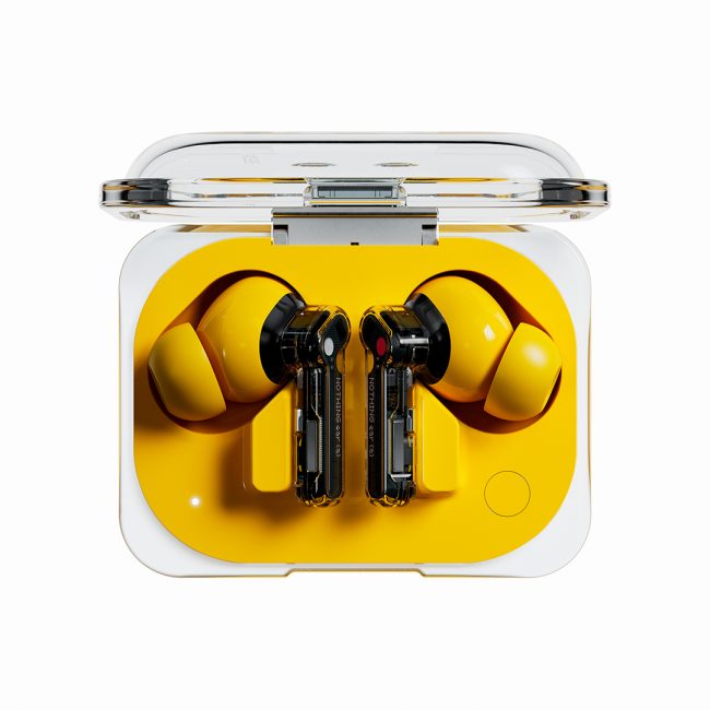 Ear(a)-Product-Yellow-Buds+Case-3-1920x1080