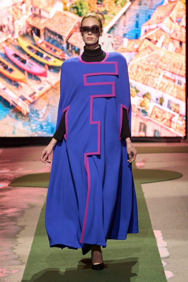 Photo: Carlo Scarpato / Gorunway.com