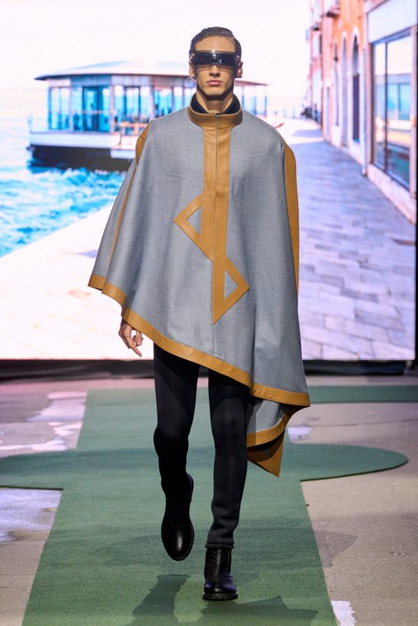 Photo: Carlo Scarpato / Gorunway.com