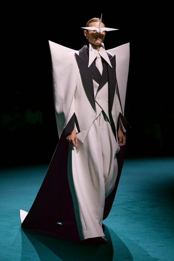 Robert Wun_fw26_runway_press_look_06 - Grande